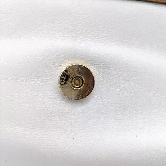 COA Celine White Leather Clutch - Picture 15 of 16